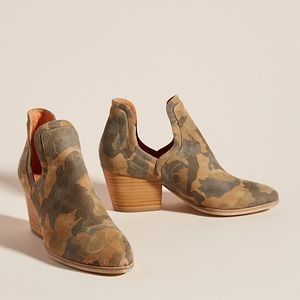Silent D Camo Cut-Out Ankle Booties